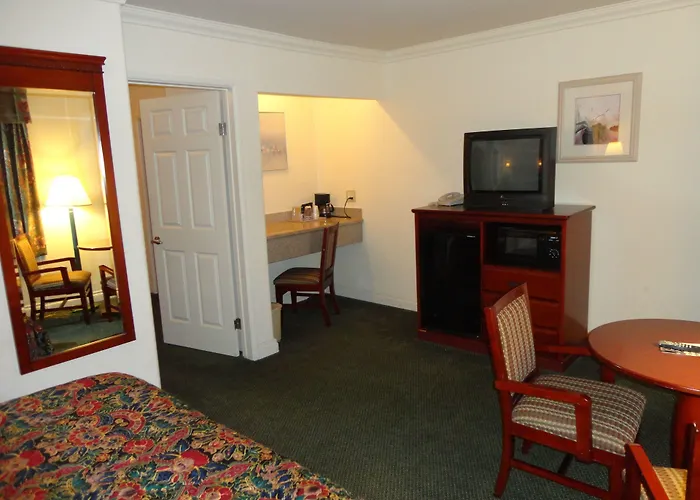 Redondo Inn And Suites Redondo Beach