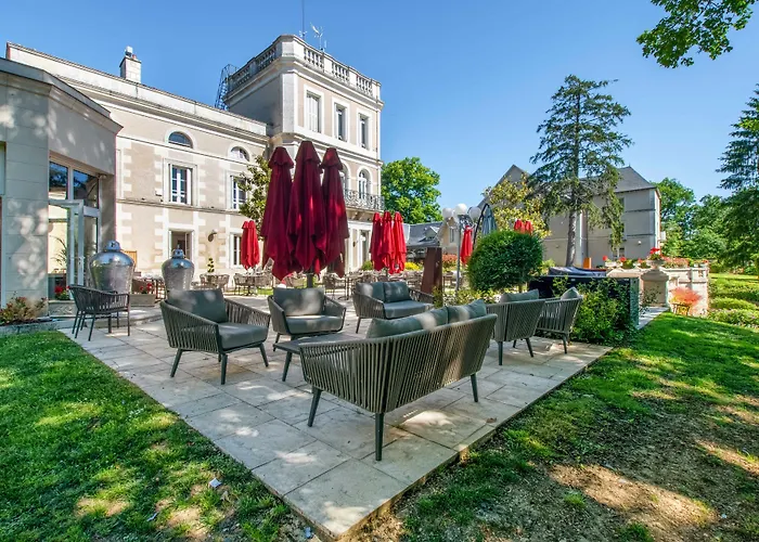 Chateau du Clos de la Ribaudiere Chasseneuil-du-Poitou - Hôtel 4 étoiles