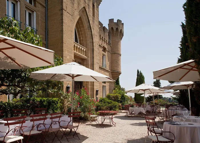 Hostellerie du Château des Fines Roches Châteauneuf-du-Pape acceptant les animaux