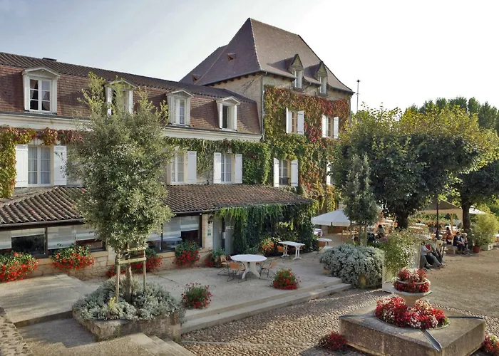 Hostellerie du Passeur - Hôtel&Restaurant - Climatisation et Piscine chauffée Les Eyzies acceptant les animaux