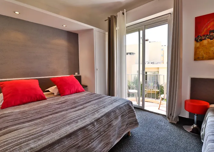 Hôtel le Chardon Bleu Sainte-Maxime Avec un Casino