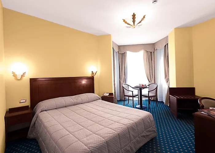 Hotel Olympia Beausoleil
