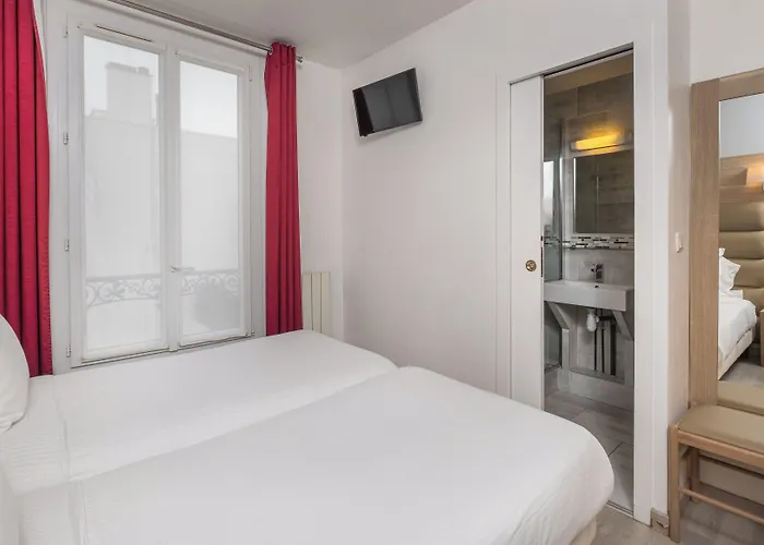 Hotel Luxor Issy-les-Moulineaux