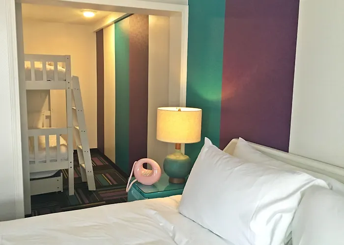 Hotel Zed Kelowna