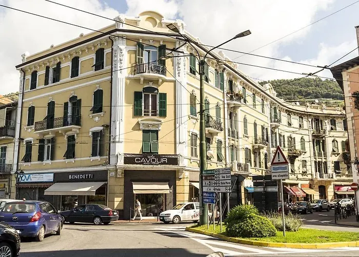 Cavour Guest House Vintimille