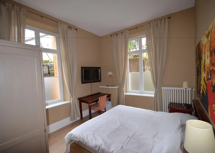L'Empereur, sa Femme et le petit Prince Plombières-les-Bains
