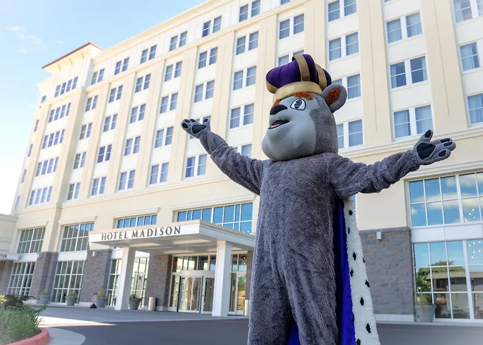 Hotel Madison & Shenandoah Conference Ctr. Harrisonburg