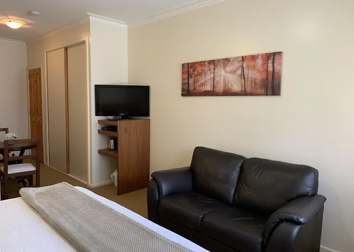 Guildford River Retreat Perth