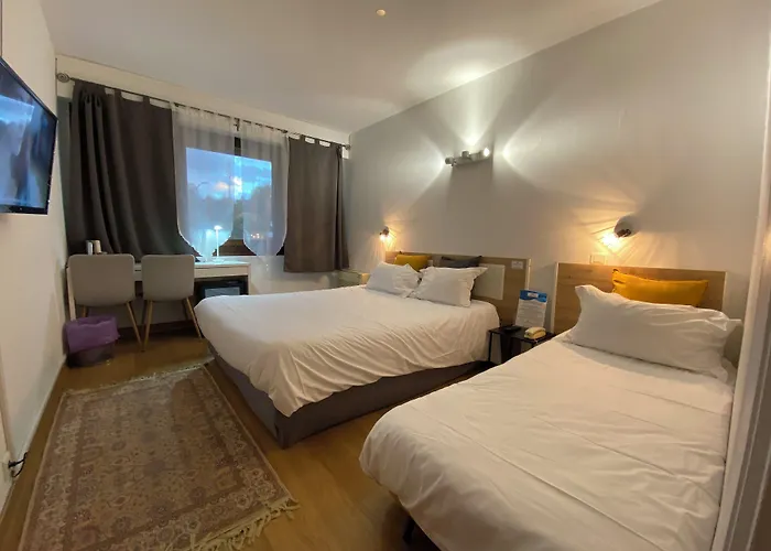 Savoie Hotel aux portes de Genève Saint-Julien-en-Genevois