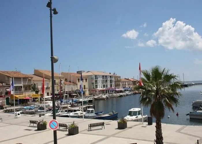 Hotel-Restaurant Du Port Mèze