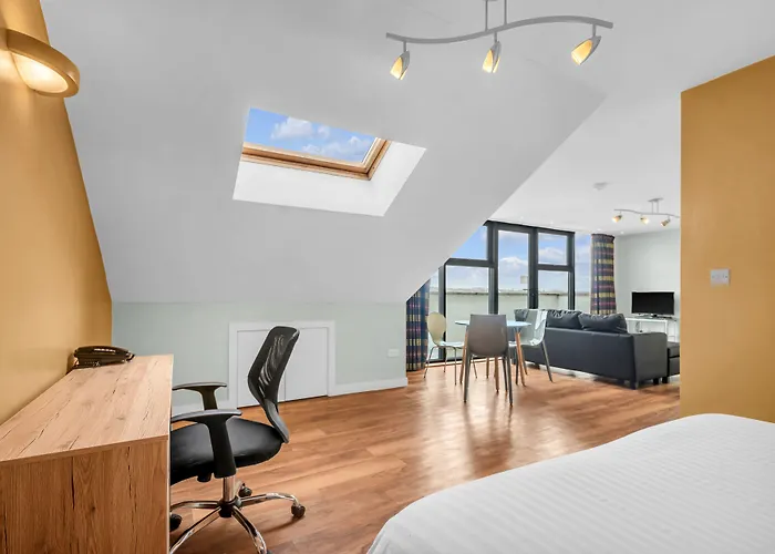 Roomzzz Leeds Headingley