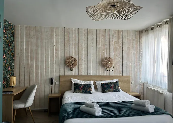 Boutique Brit Hotel des Halles Concarneau
