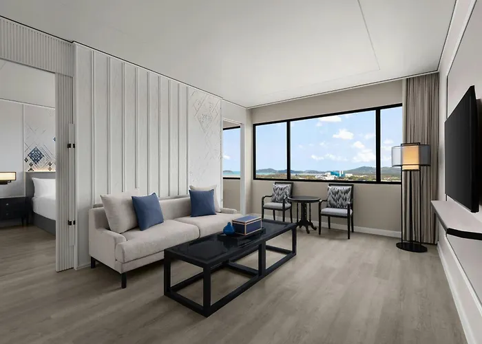 Courtyard By Marriott Phuket Town Hotel
