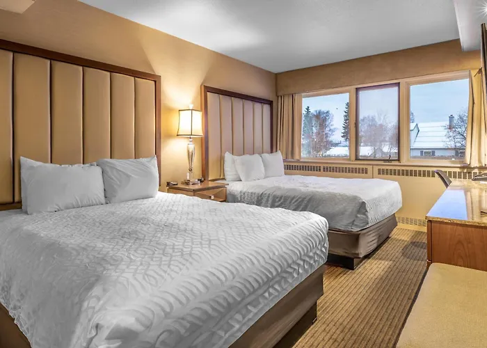 Westmark Fairbanks Hotel And Conference Center With Golf Course