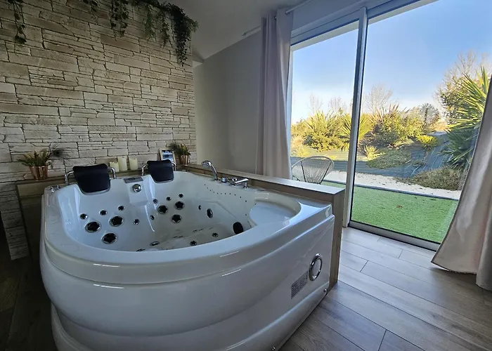 L'Essentiel - Love 5 Etoiles Talmont-Saint-Hilaire