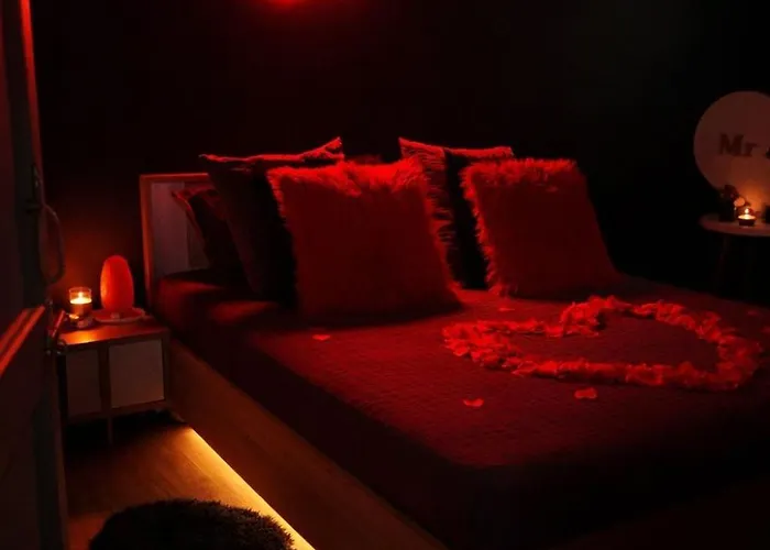 L'Eden House : Maison spécial couple avec jacuzzi Carpentras