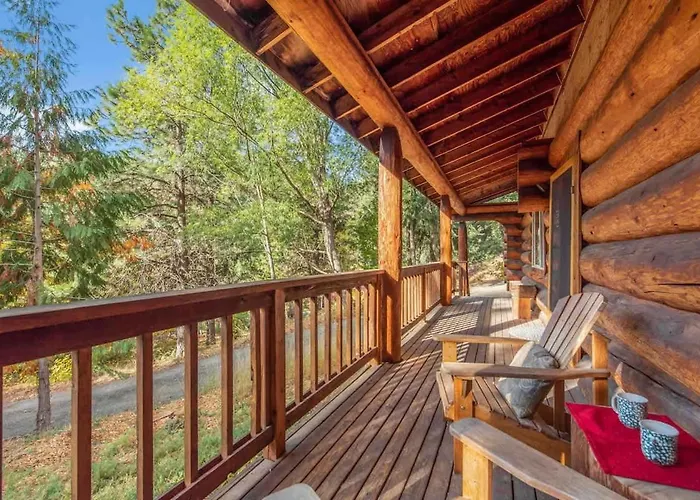Bear Ridge Cabin - Alice Lodging Leavenworth with Pool