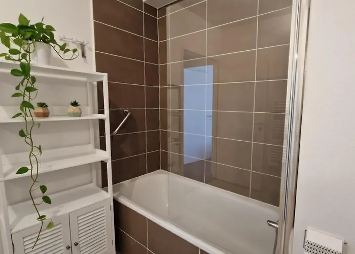 Maison de rêve à Valras Plage pour 8 personnes idéale pour les familles à 10 minutes de la mer avec jardin terrasse climatisation wifi et deux parkings Sérignan