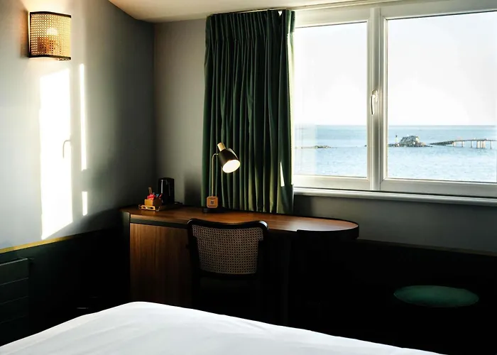 Hotel Mercure Roscoff Bord De Mer