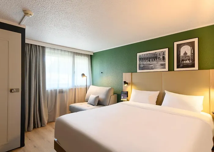 Campanile PRIME - Saint-Quentin-en-Yvelines Montigny-le-Bretonneux
