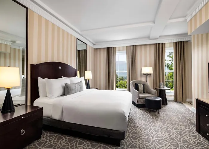 Ski The Equinox Golf Resort & Spa Manchester