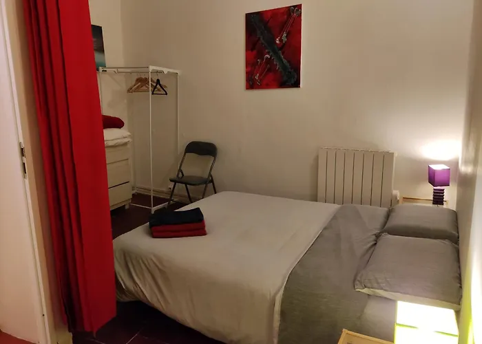 Appartements Cote pont Vieux-Self Check-In Carcassonne