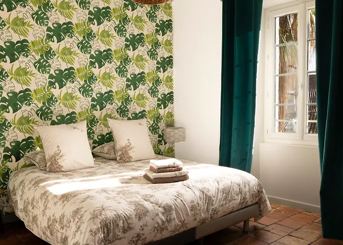 Hotel Effets Personnels à Orange 