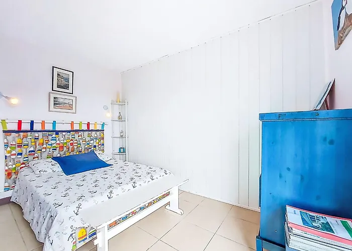 Holiday Home Gevanac By Interhome Crozon