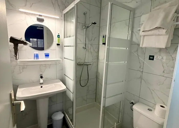 Cit'Hotel Aux Voyageurs Saint-Malo