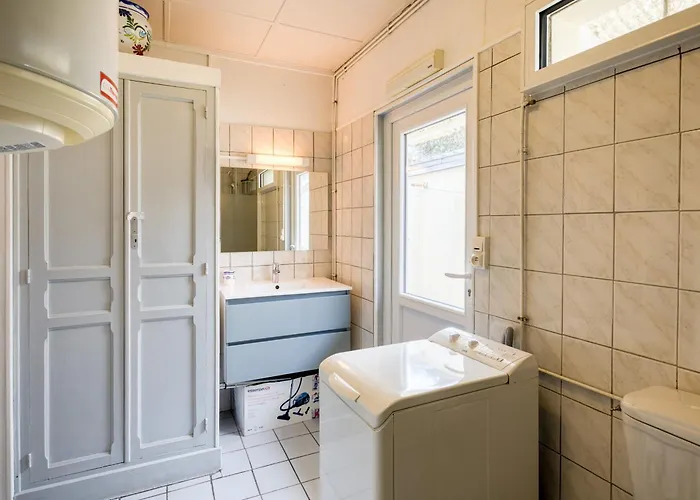 Maison familiale à 100m de la plage avec jardin clos et parking, pour 6 personnes - FR-1-258-190 Châtelaillon-Plage Privée