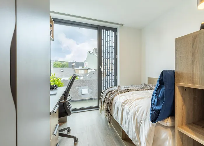 Argyl - Broga House Central Cork Accommodation