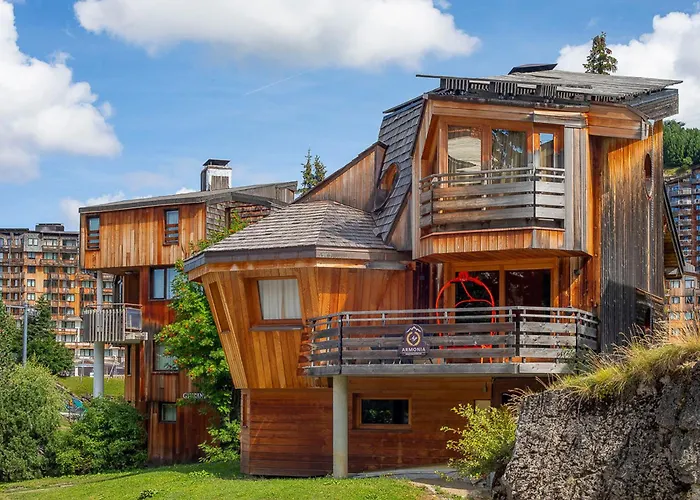 Chalet 10 pers rénové, spa, sauna, proche centre Avoriaz - FR-1-314-100
