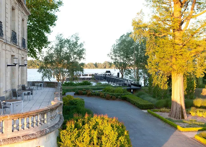 Château Grattequina Hôtel Blanquefort  - Hôtel 4 étoiles