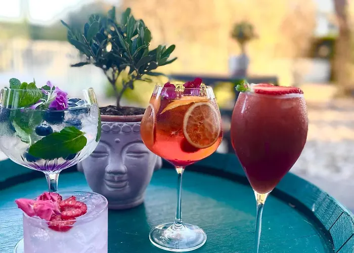 Le Safari Hotel Restaurant Carpentras