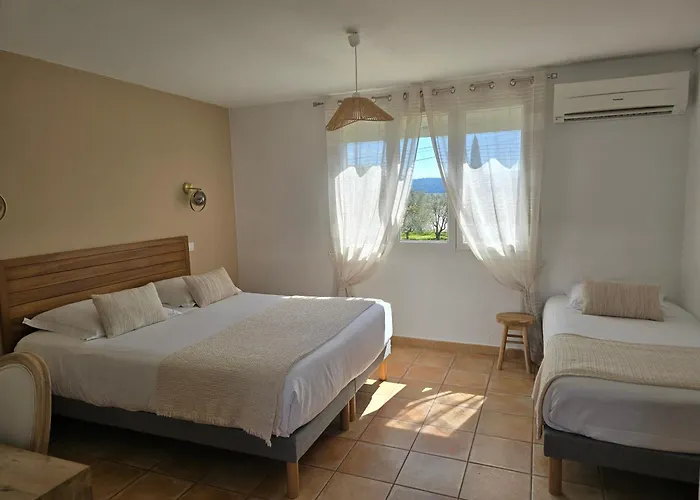 Hôtel Le Mas des Quintrands Manosque