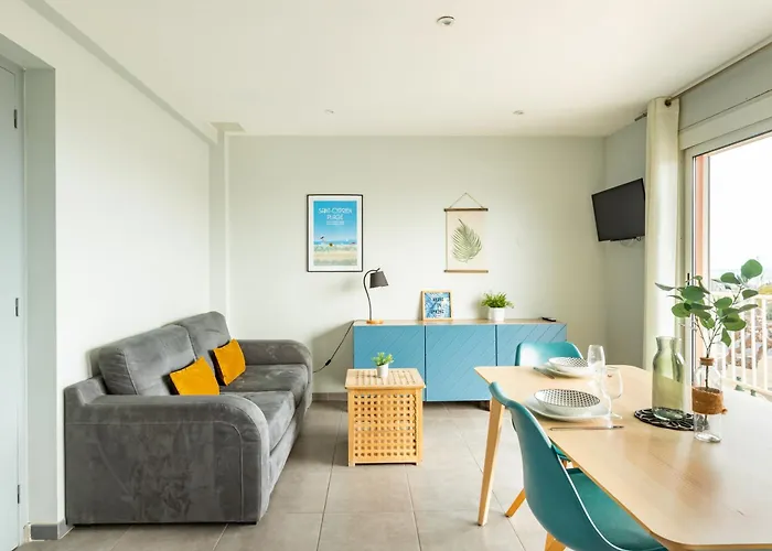 Logis Mar I Sol - Hôtel Restaurant en bord de Mer Saint-Cyprien  acceptant les animaux