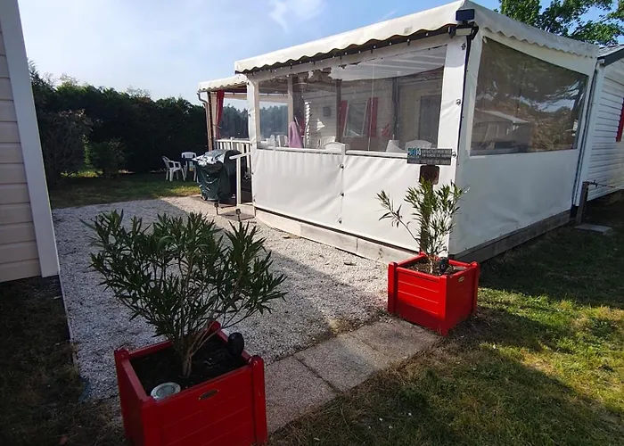 Mobil home climatisé au Domaine Lalande à Mimizan