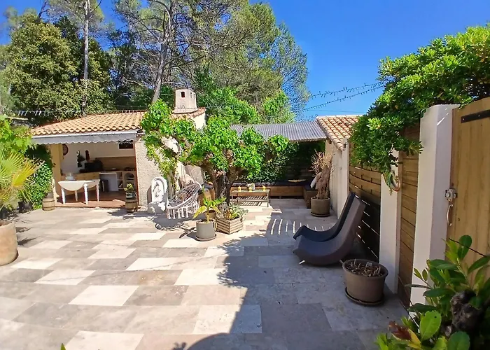 les arbousiers brignoles piscine et spa avec Piscine