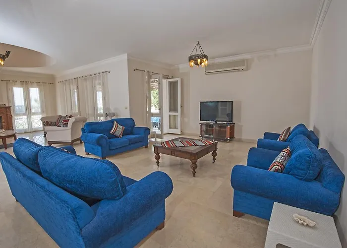 Spacious Hill Villa Next To The Sea In El Gouna Egypt For Families Hurghada avec Piscine