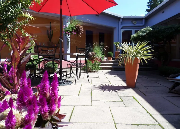 Logis Hôtel Atrium Épinal