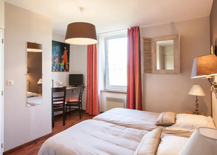 Hotel Logis Beauséjour Erquy acceptant les animaux