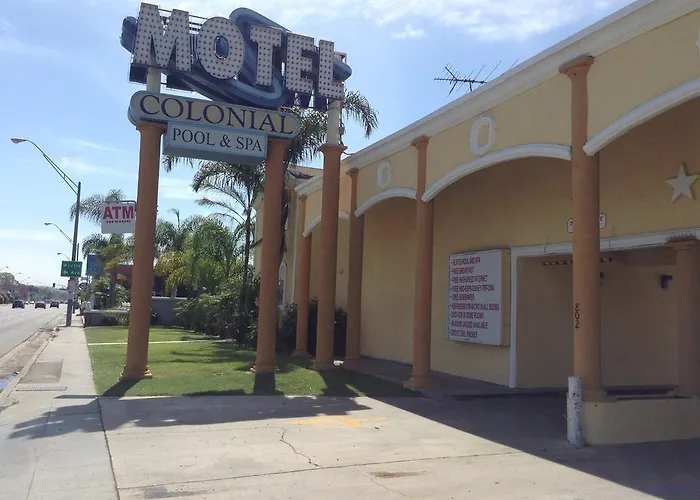 Colonial Pool & Spa Motel Long Beach