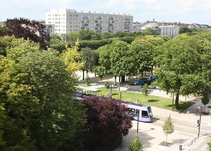 Hotel L'Univers Reims