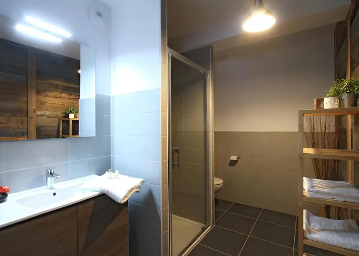 Villa Odalys Chalet De Louis à Alpe dʼHuez