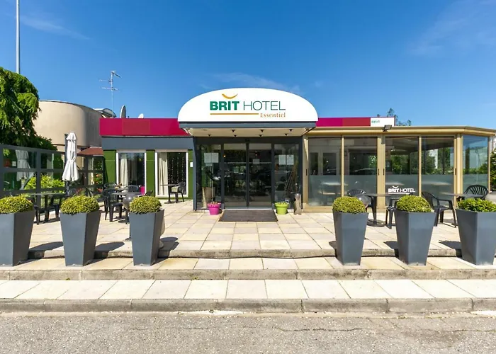 Brit Hôtel Lyon Eurexpo Bron Avec Terrain de Golf
