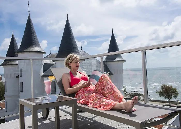 Relais Thalasso Chateau Des Tourelles Pornichet - Hôtel 4 étoiles
