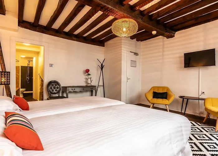 Hotel Le Port Neuf Bayonne