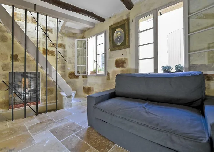 Villa Uzès Townhouse with Loggia&Views