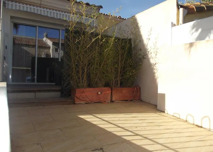 Villa 67 Rue des Manilles à Le Grau-du-Roi Privée
