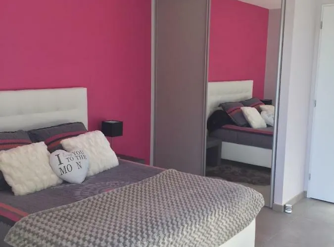La chambre rose Mâcon
